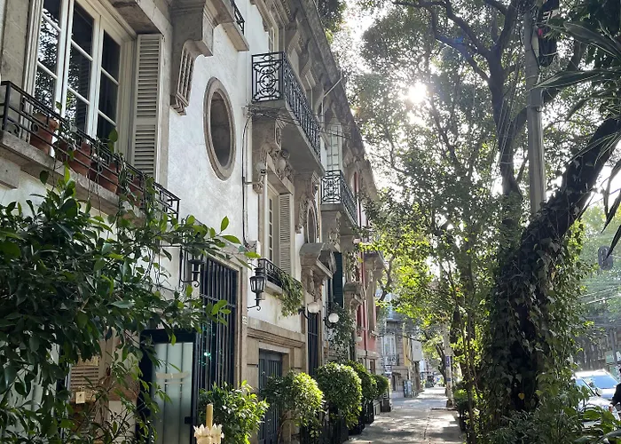Nima Local House & Hotel 5*